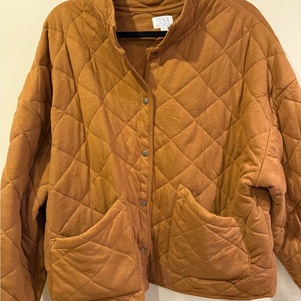 Time and Tru Women's Quilted Tan Puffer Jacket